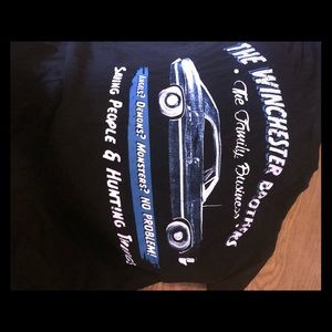 Supernatural shirt size L